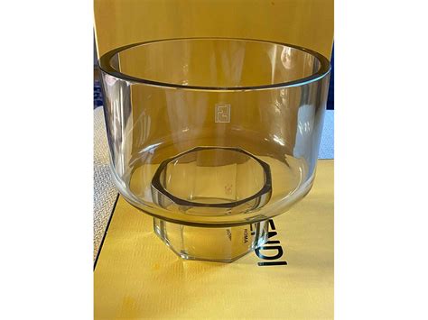 fendi vaso vetro|Vaso in vetro di Murano con logo, Fendi .